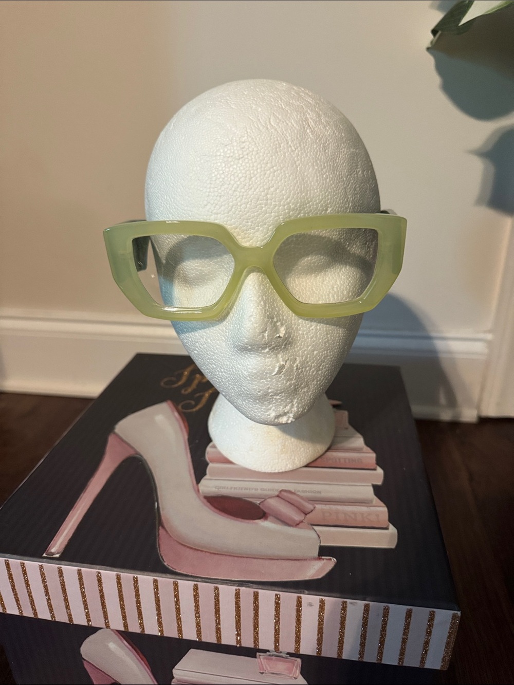 Stylish Green Women's Oversized Frame Glasses